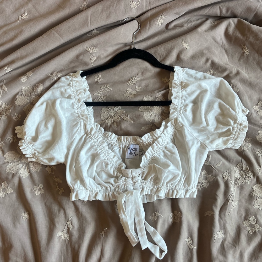 Princess polly crop top puffed sleeved